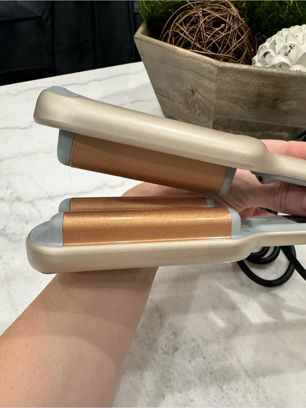 TYMO Rovy Hair Waver - Sleek Gold Metallic Finish